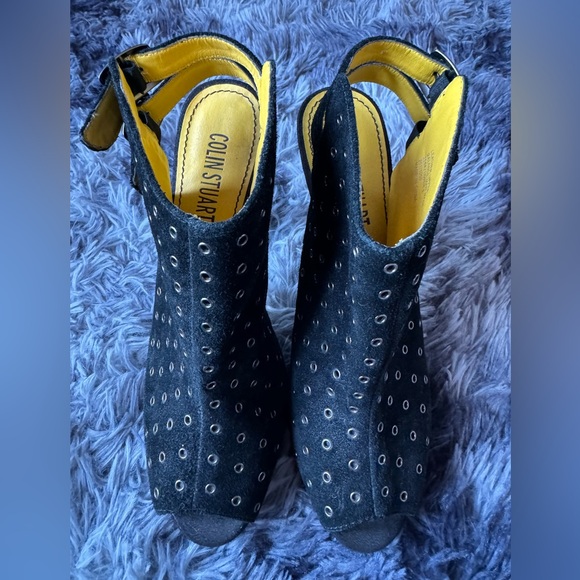 Colin Stuart Heels - Picture 7 of 7
